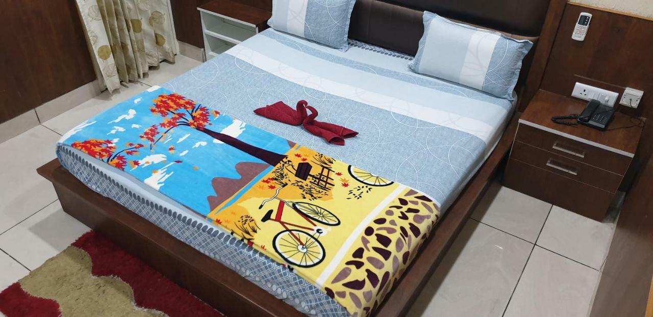Maharaja Palace Hotel Rohtak Luaran gambar